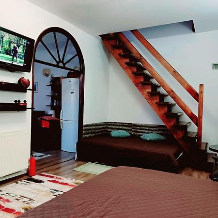 Lovely Central Apartment ブラショフ エクステリア 写真