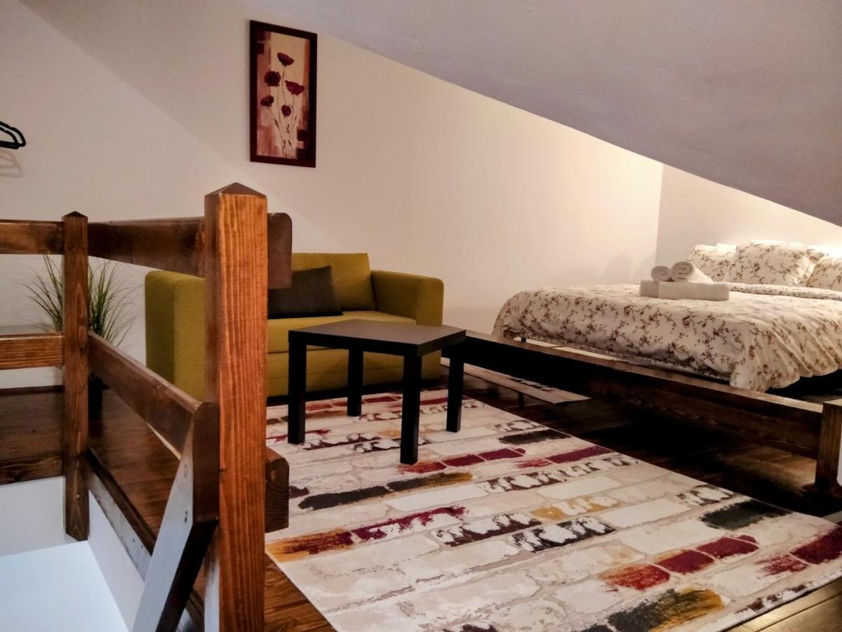 Lovely Central Apartment ブラショフ エクステリア 写真