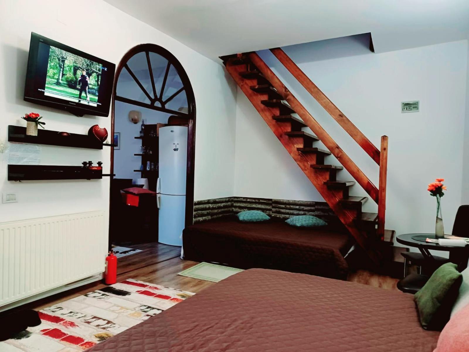 Lovely Central Apartment ブラショフ エクステリア 写真